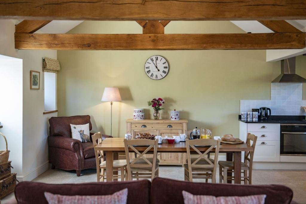 The Stables, Grewelthorpe