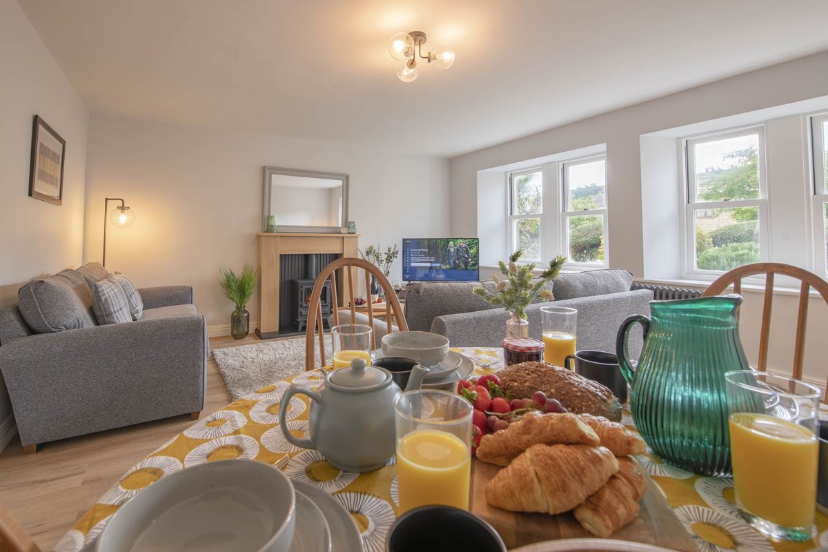 Number Three, Leyburn