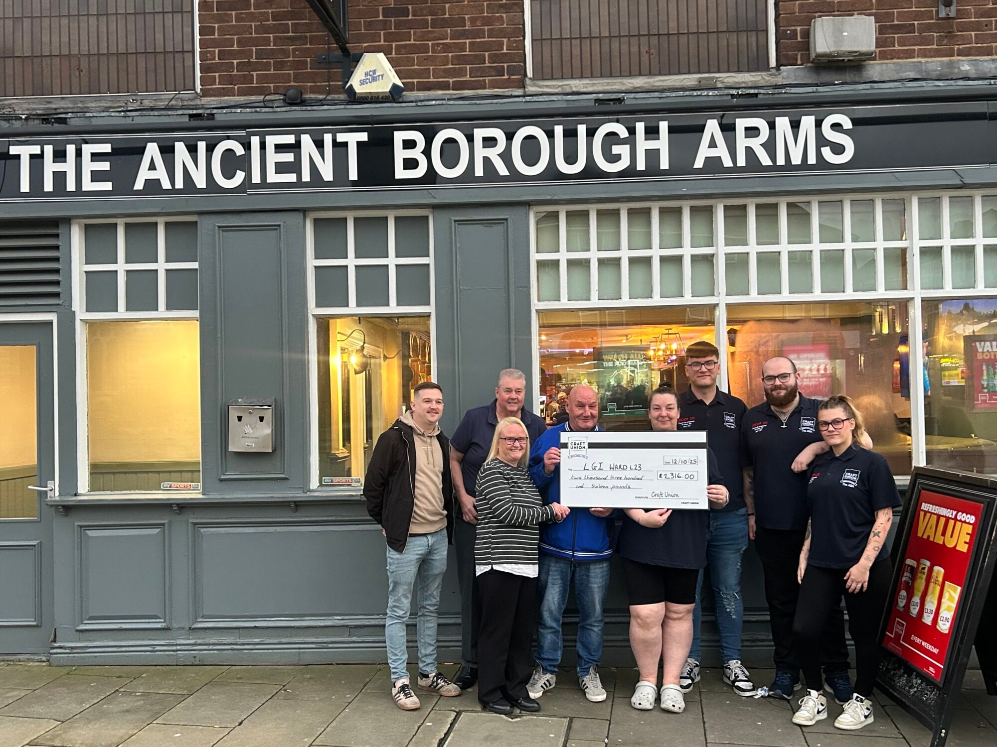 How A Pontefract Pub Raised Over £2300 For Leeds General Infirmary With A Raphinha Shirt