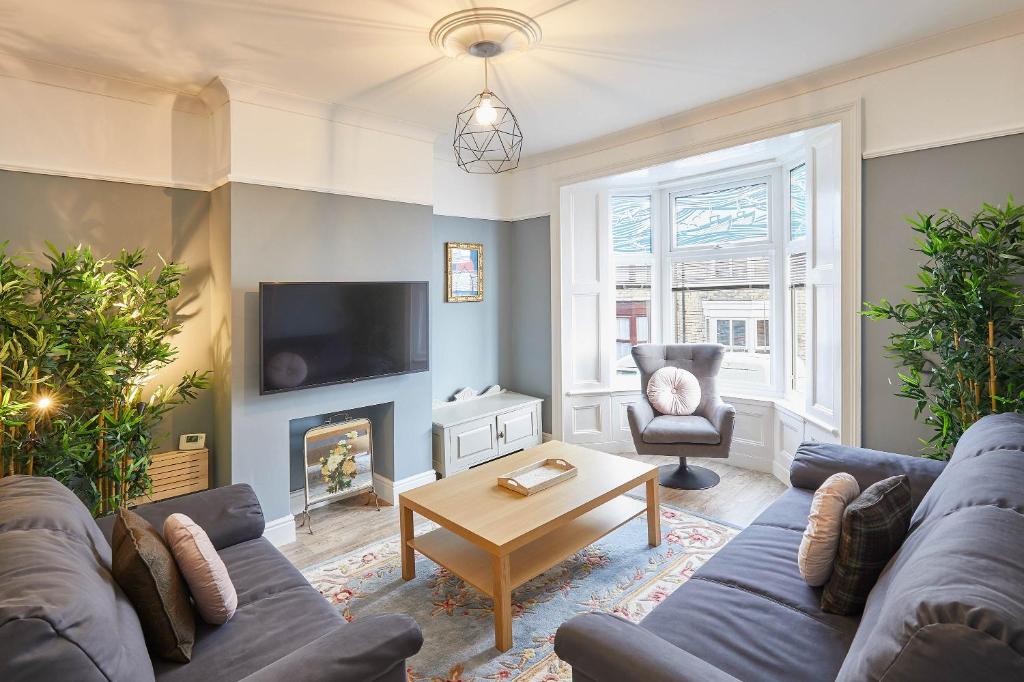 Host & Stay - 39 George Street