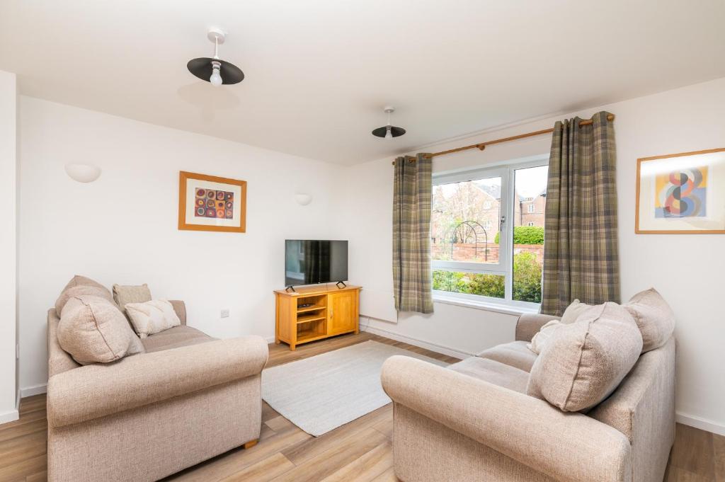 Pass the Keys Monkgate Cloisters with Free Parking