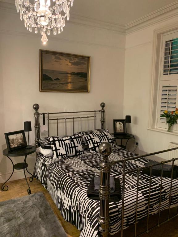 Central Whitby Seaglass studio