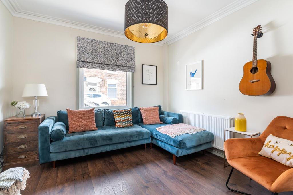 Pass the Keys Vibrant Victorian Home