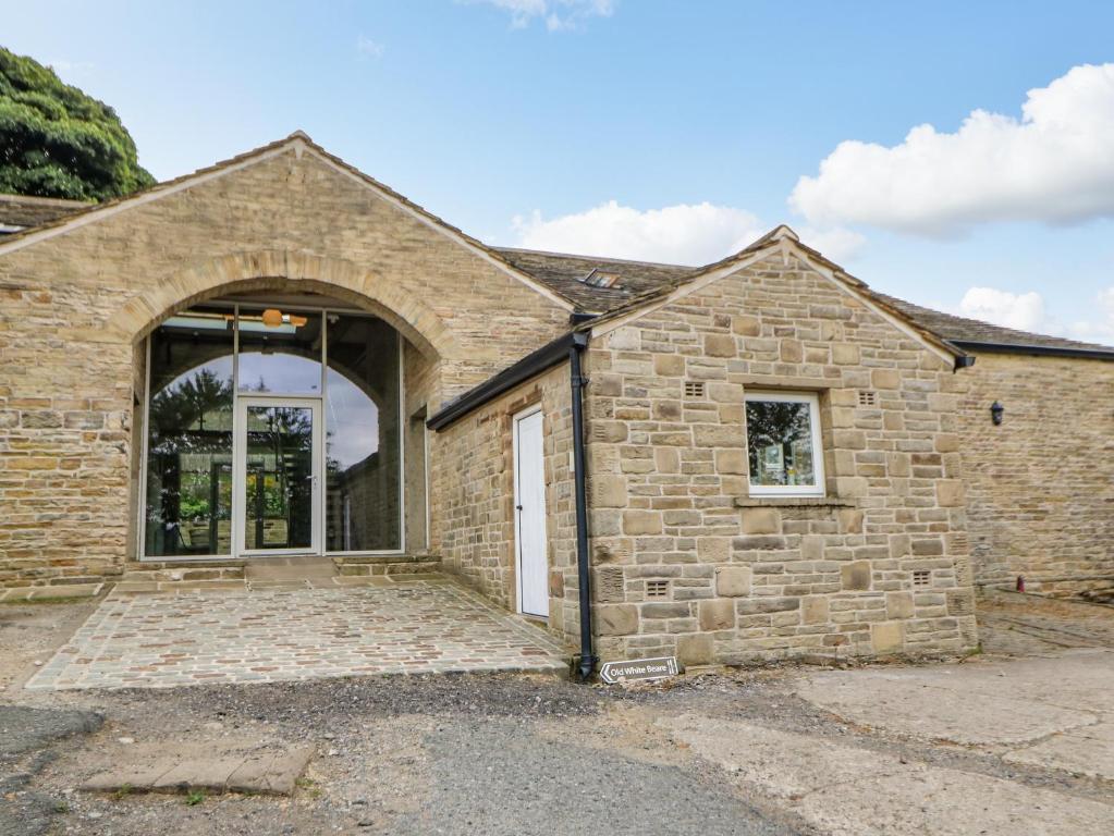 2 Bedroom Barn Conversion
