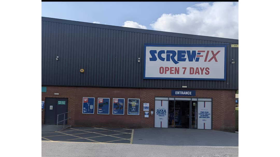 Screwfix Barnsley - Harborough Hill