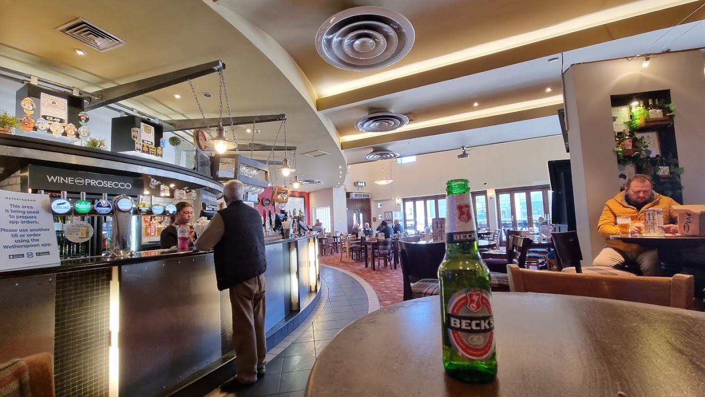 The Myrtle Grove - JD Wetherspoon