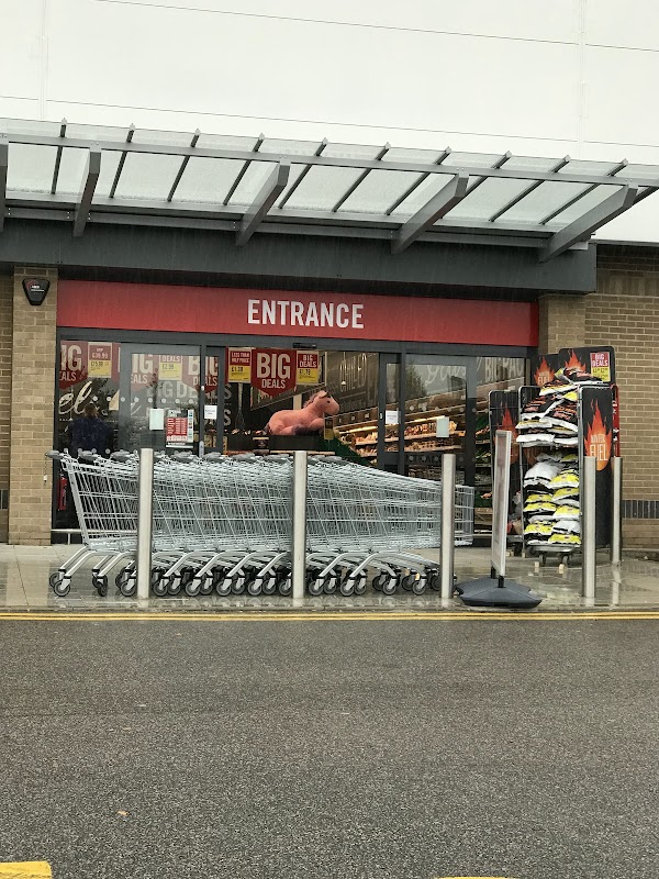 The Food Warehouse by Iceland