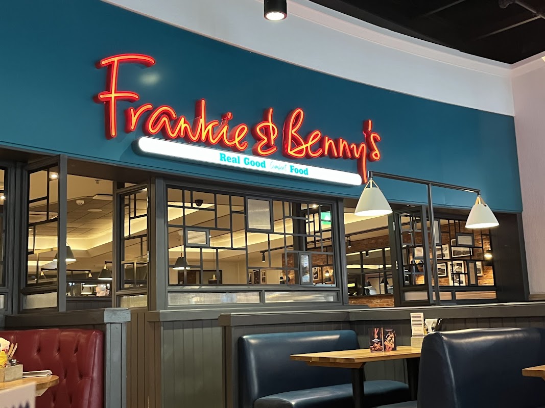 Frankie & Benny's