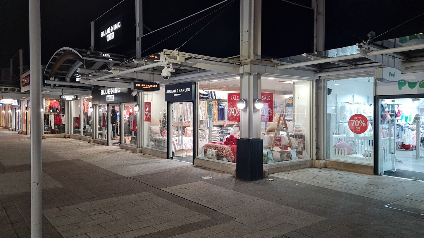 Julian Charles - Castleford