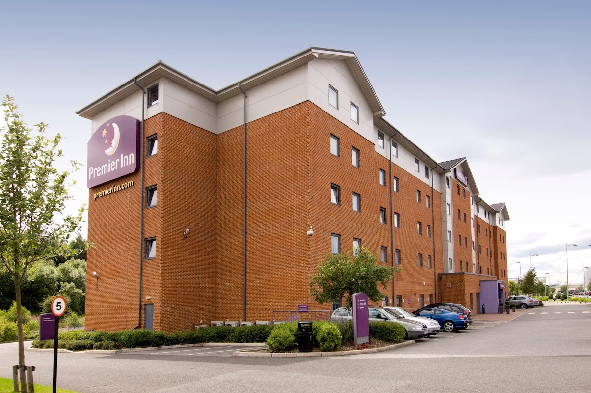 Premier Inn Castleford (Xscape, M62 J32) hotel