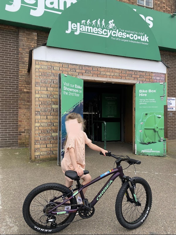 J E James Cycles - Rotherham