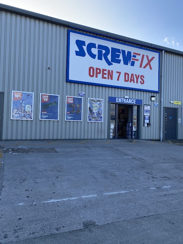 Screwfix Garforth