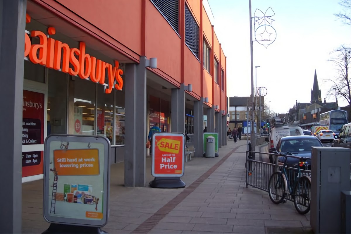 Leeds Sainsbury's (Argos Collection Point)