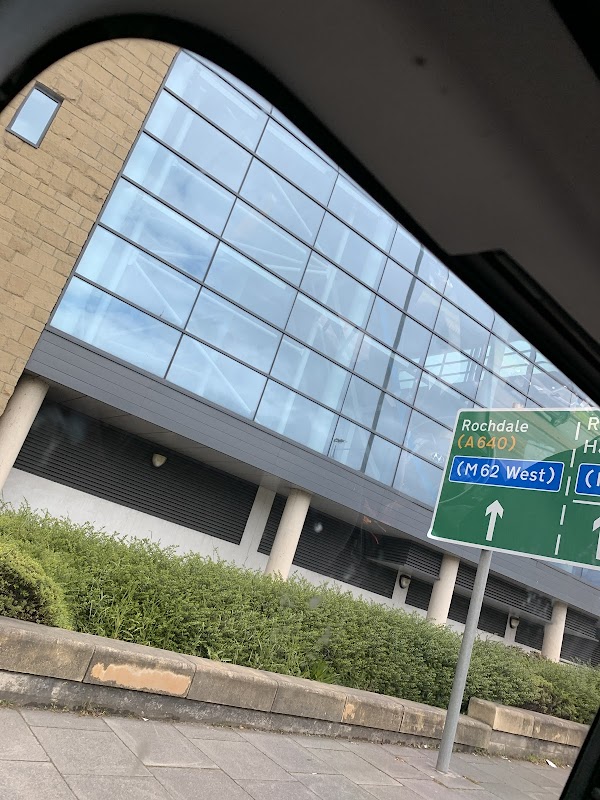 Vape Shops in Huddersfield railway station | Welcome to Yorkshire