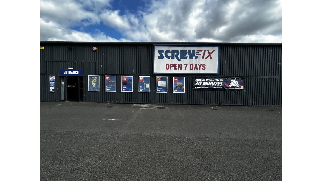 Screwfix Hull - Witham