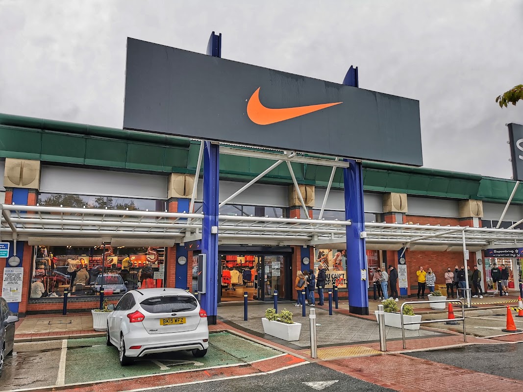 Nike Factory Store Leeds Crown Point