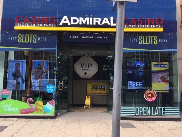 Admiral Casino: Leeds Vicar Lane