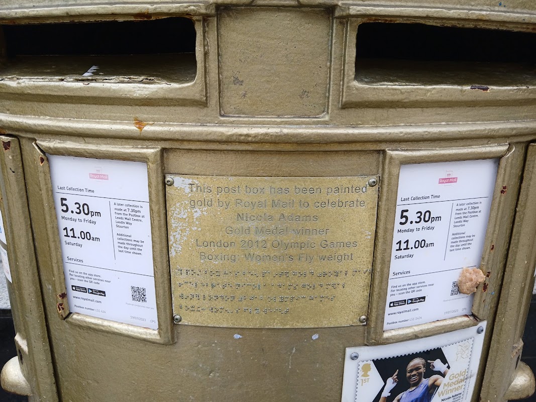 Royal Mail Parcel Postbox