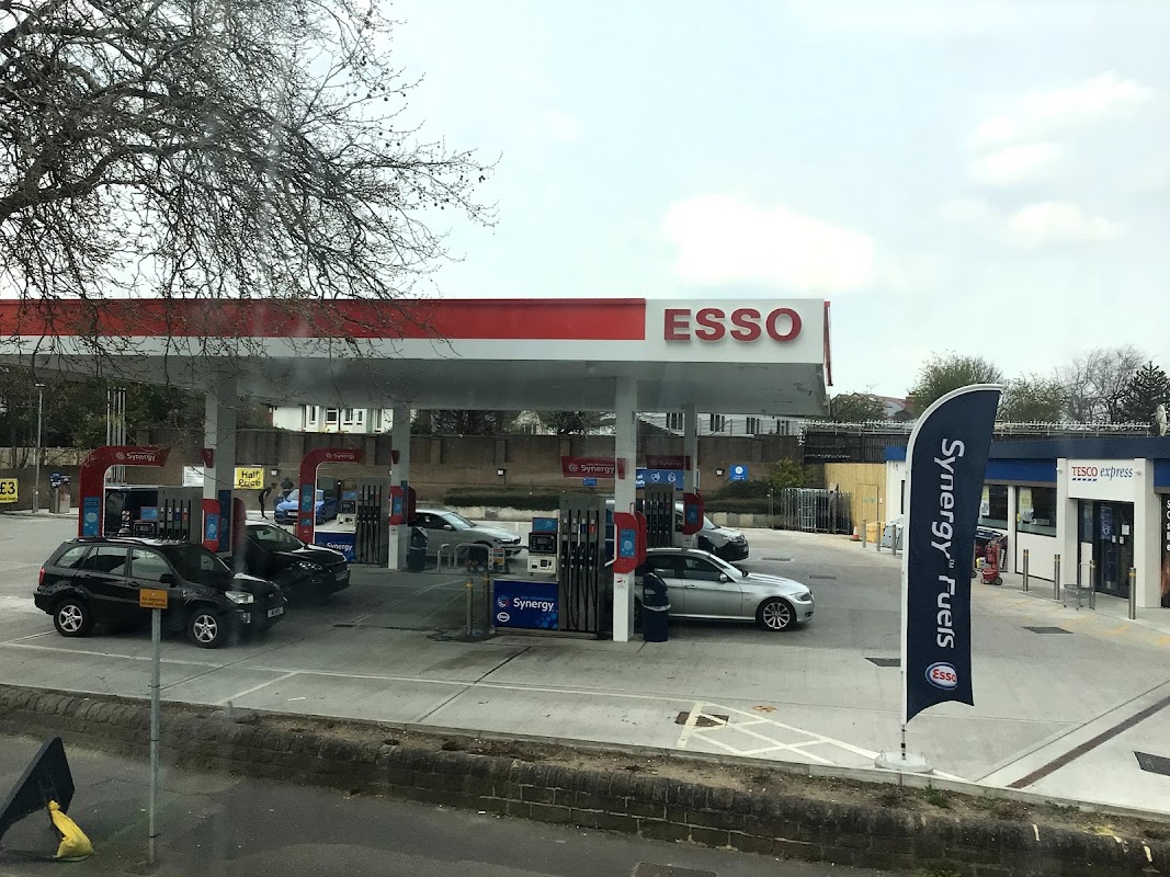 Tesco Esso Express