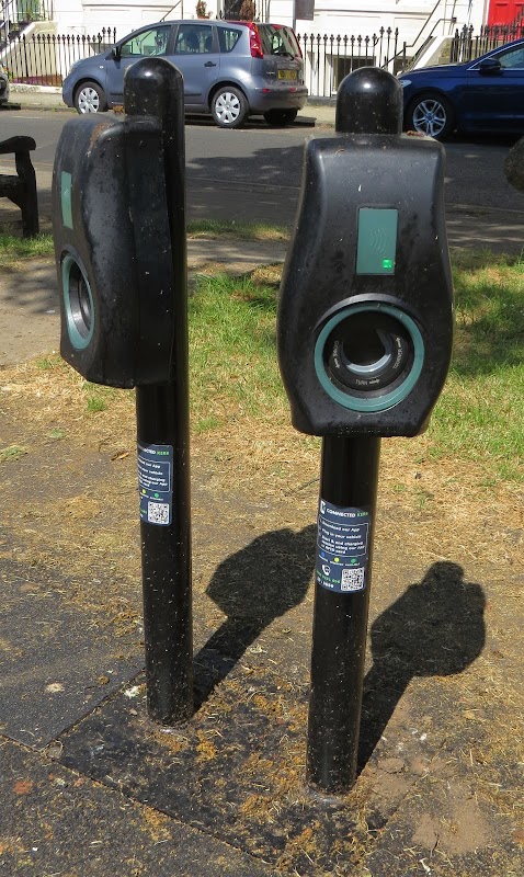 Connected Kerb Charging Station
