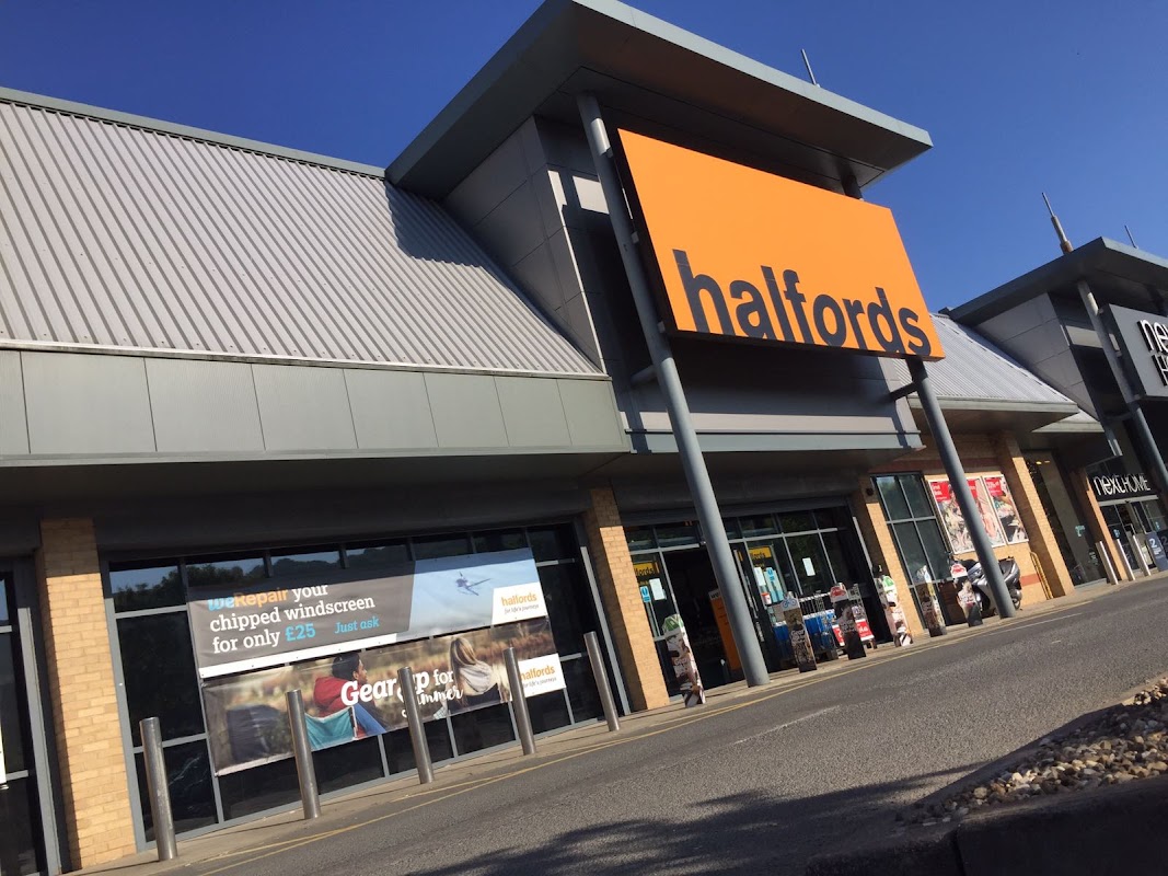 Halfords - Scarborough