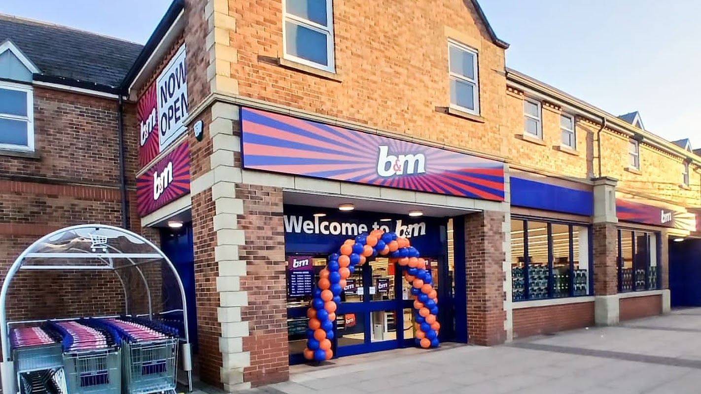 B&M Store