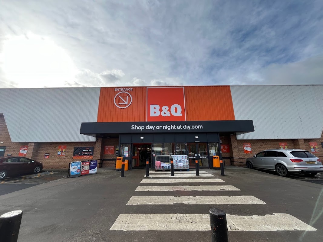 B&Q Sheffield - Penistone Road