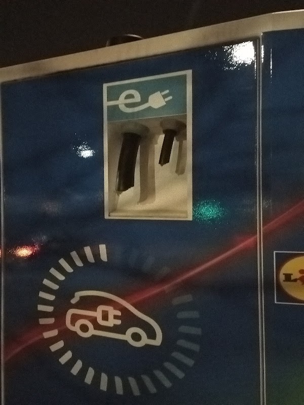 Lidl Charging Station