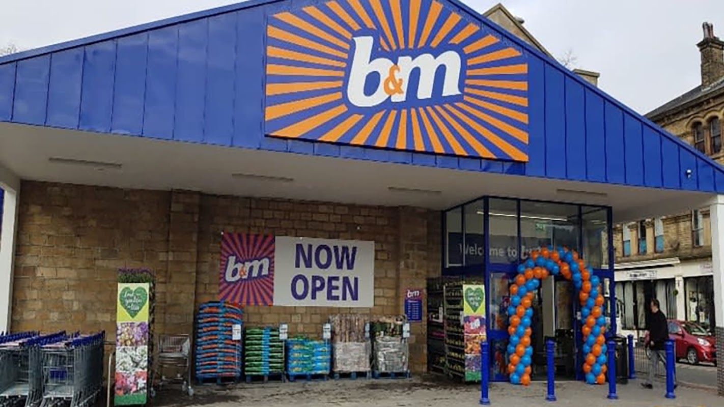 B&M Store