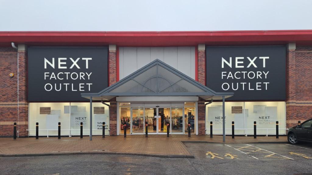 Next Outlet