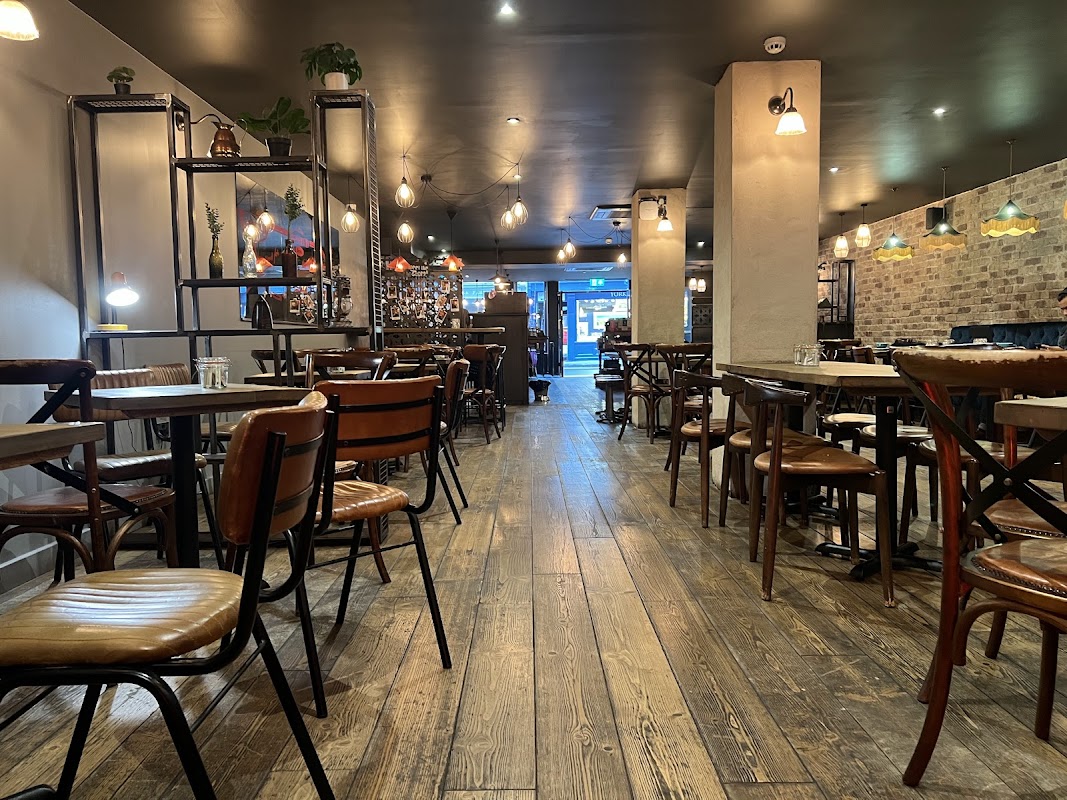 200 Degrees Coffee Shop