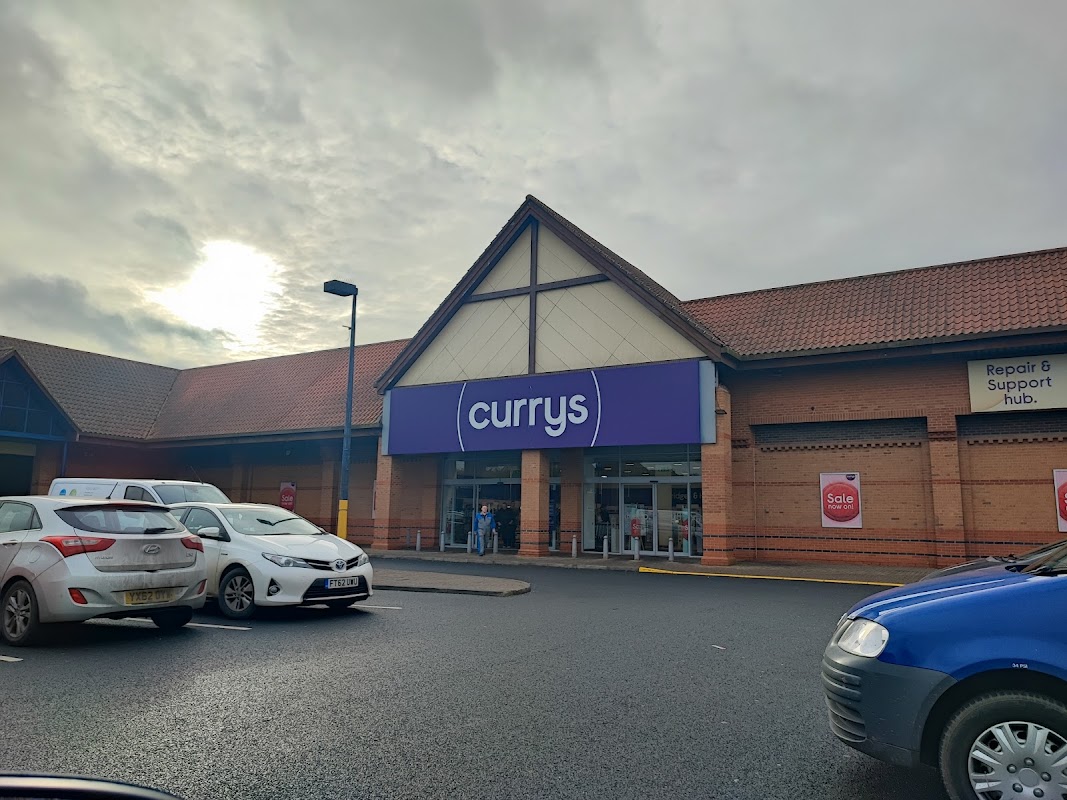 Carphone Warehouse inside Currys