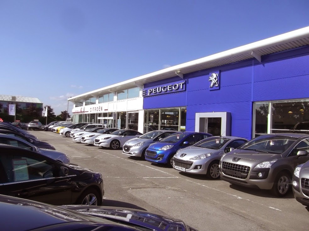 Evans Halshaw Peugeot York